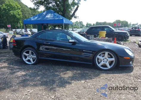 2007 Mercedes-Benz Sl 55 Amg z USA, uszkodzony, nr VIN WDBSK72F27F133345